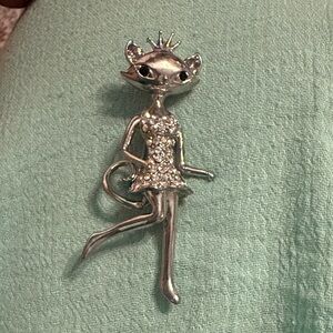 Silver Cat Brooch with Rhinestones